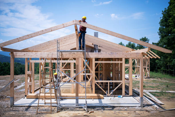 Best Emergency Roof Repair  in Briarcliff, TX